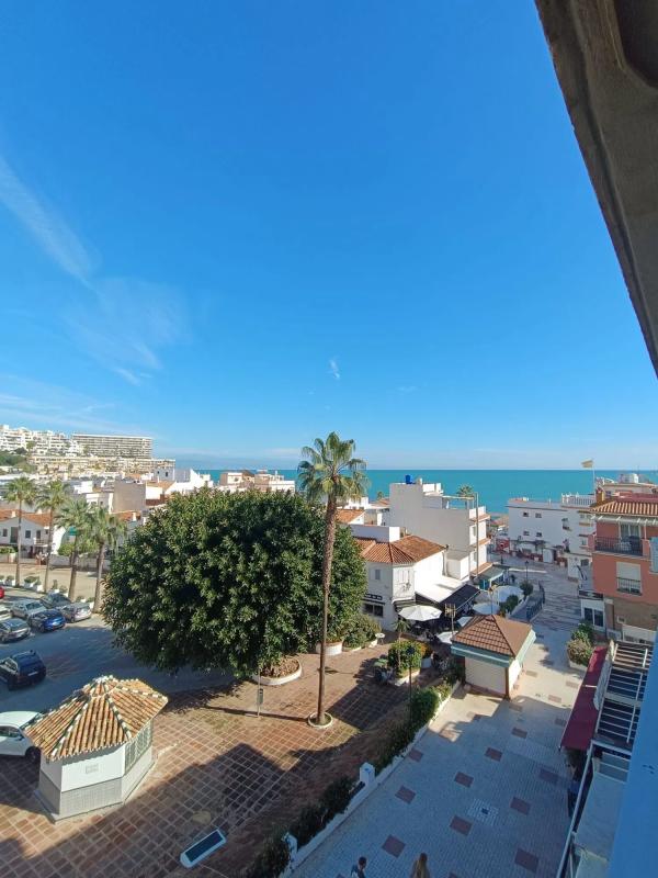 Продажа квартиры на Calle Decano Higueras del Castillo, 2, Торремолинос
photo 5
