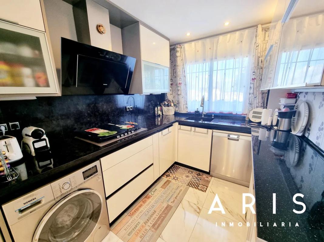 Venta de chalet independiente en Pinos de Alhaurín, Alhaurín de la Torre
photo 3
