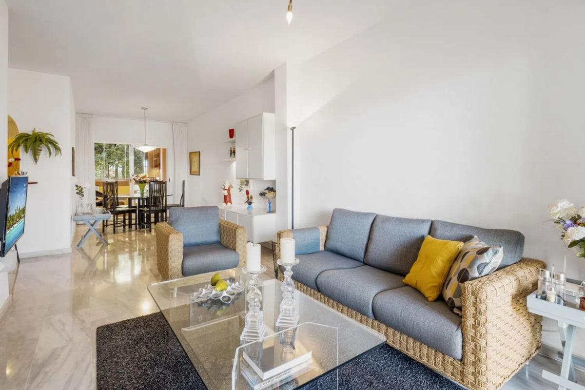 Venta de piso en Barrio Riviera del Sol, Mijas
photo 1