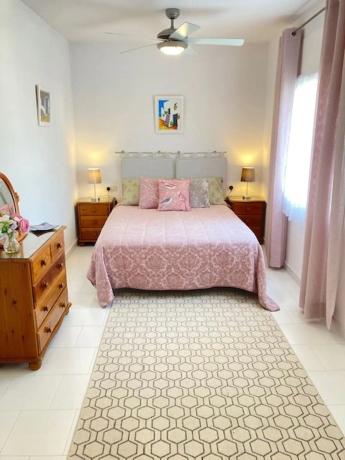 Piso en venta en Calle Ramón y Cajal, 24 E, Nerja thumbnail 2