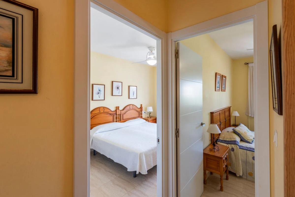 Sprzedaż niezależnego domku jednorodzinnego w  Plaza Ruiseñor, Nerja photo 5