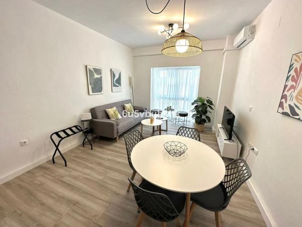 Продажа квартиры в  Calle dos Aceras, Малага photo 4