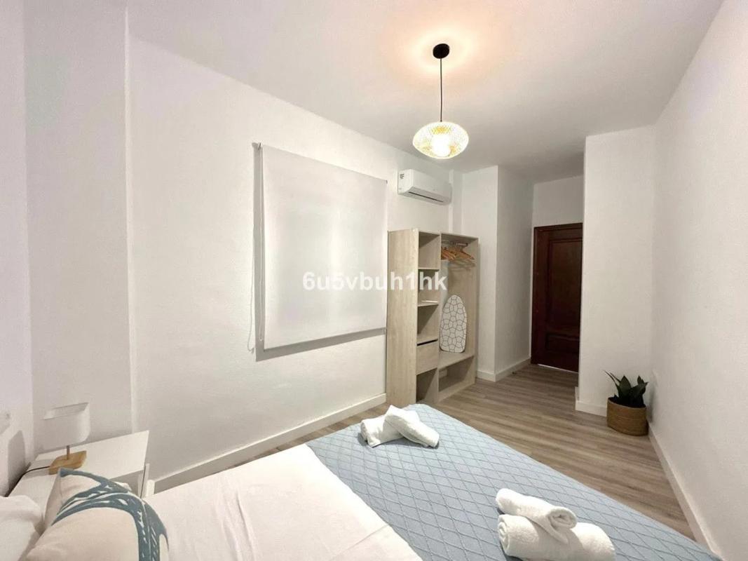 Продажа квартиры на Calle dos Aceras, Малага
photo 5
