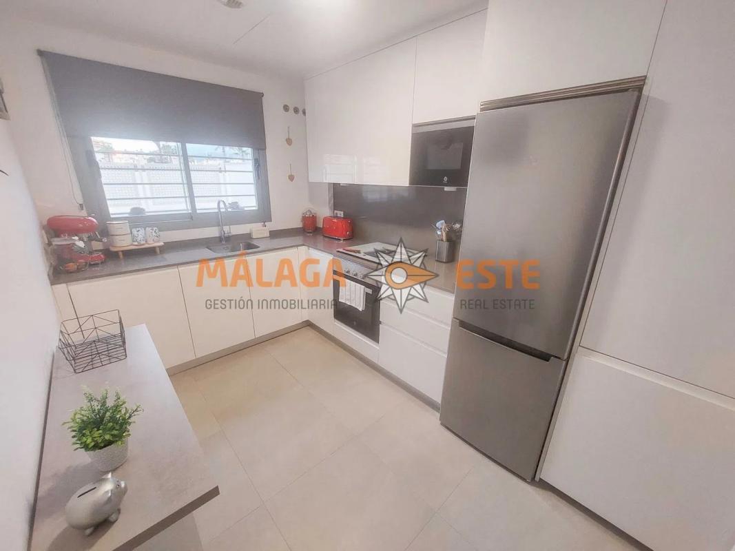 Venta de chalet independiente en Calle la Barranca, Torre del Mar
photo 3