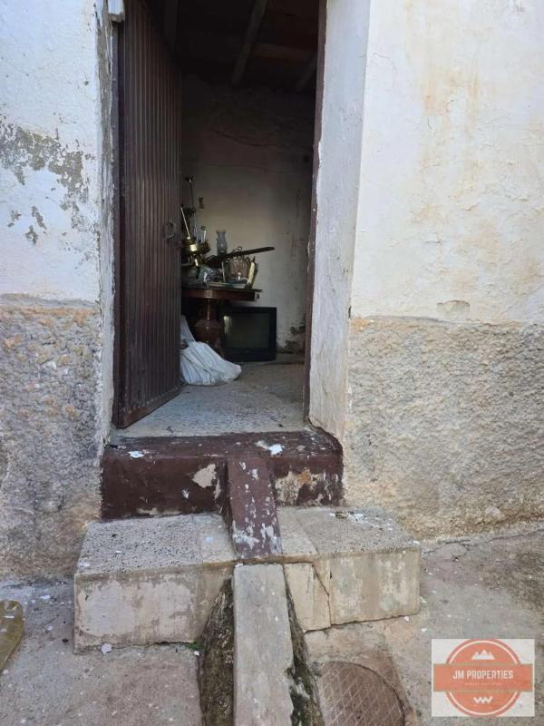 Продажа отдельного шале в , Бенамаргоса photo 3