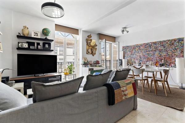 Продажа квартиры в  Calle Parras, Малага photo 2