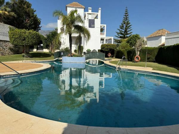 Piso en venta en Avenida el Lagarejo, 8, Mijas photo 1
