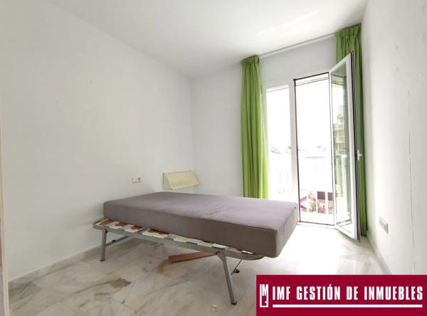 Chalet independiente en venta en  Calle Barbados, 2, Rincón de la Victoria photo 4