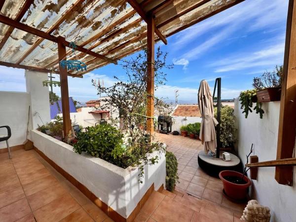 Chalet independiente en venta en  Centro, Alhaurín de la Torre photo 1