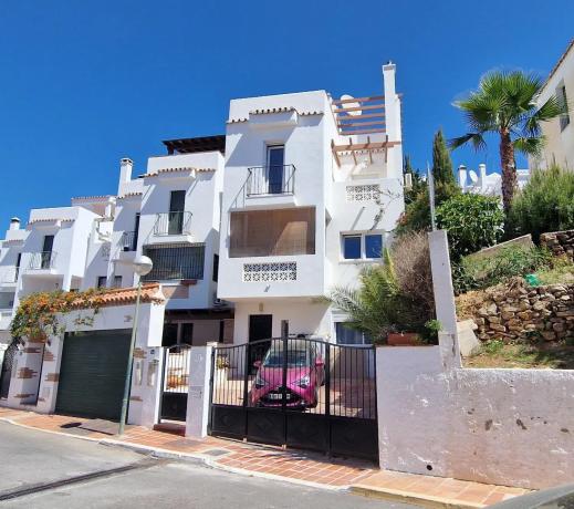 Chalet independiente en venta en  Urbanización Mijas Jardín, Mijas photo 1