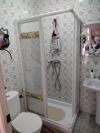 Apartment for sale in  Calle Pablo Picasso, Vélez-Malaga photo 4