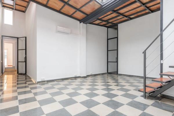 Продажа квартиры в  Calle San Telmo, 16, Малага photo 1