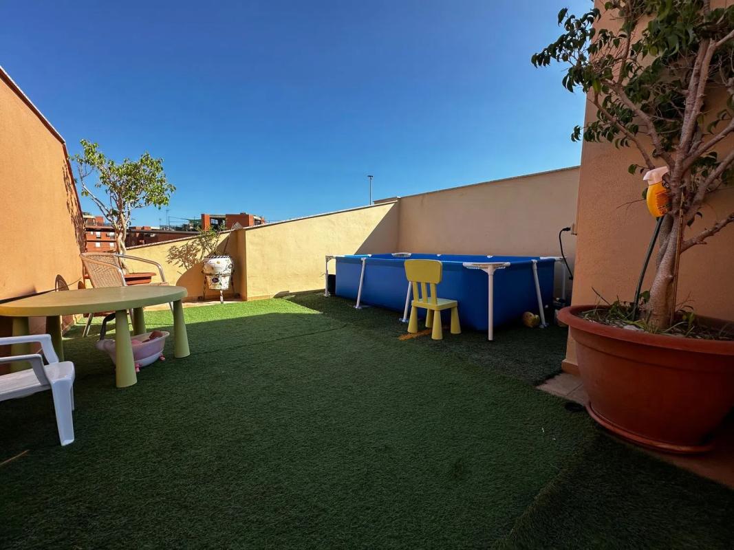 Продажа отдельного шале в  Calle Loja, Велес-Малага photo 2