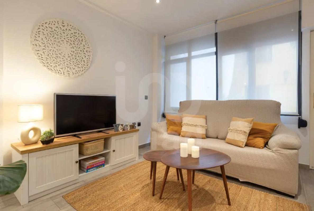 Продажа студии в Plaza de los Mártires Ciriaco y Paula s/n -, Малага photo 2