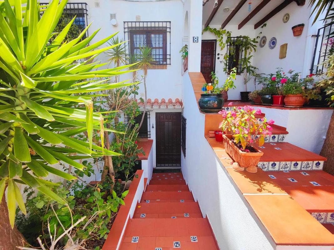 Sprzedaż niezależnego domku jednorodzinnego w  Calle Juan Ramón Jiménez, 8, Nerja photo 2