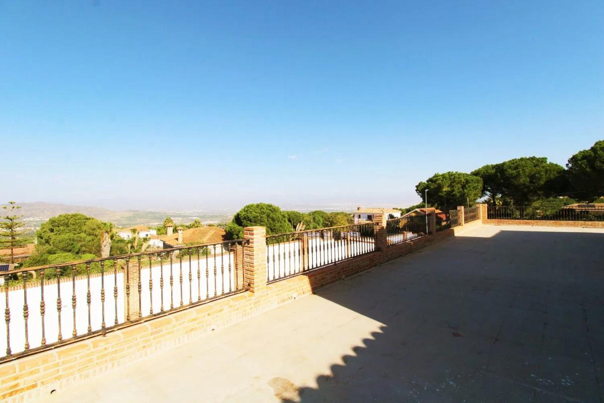 Venta de chalet independiente en Pinos de Alhaurín, Alhaurín de la Torre
 photo 2