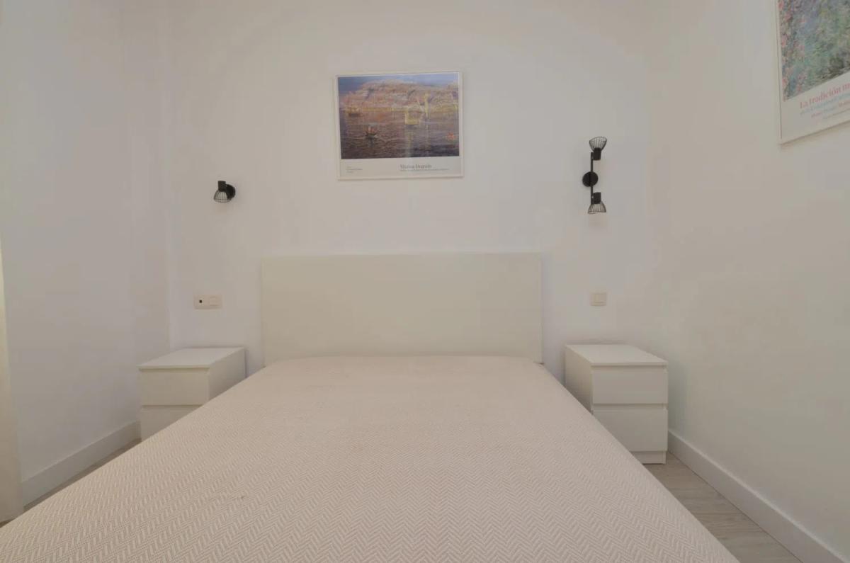 Sale of apartment in Calle Driver, 24, Rincón de la Victoria
 photo 3