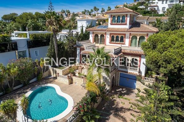 Detached villa for sale in  Barrio La Cala de Mijas, Mijas photo