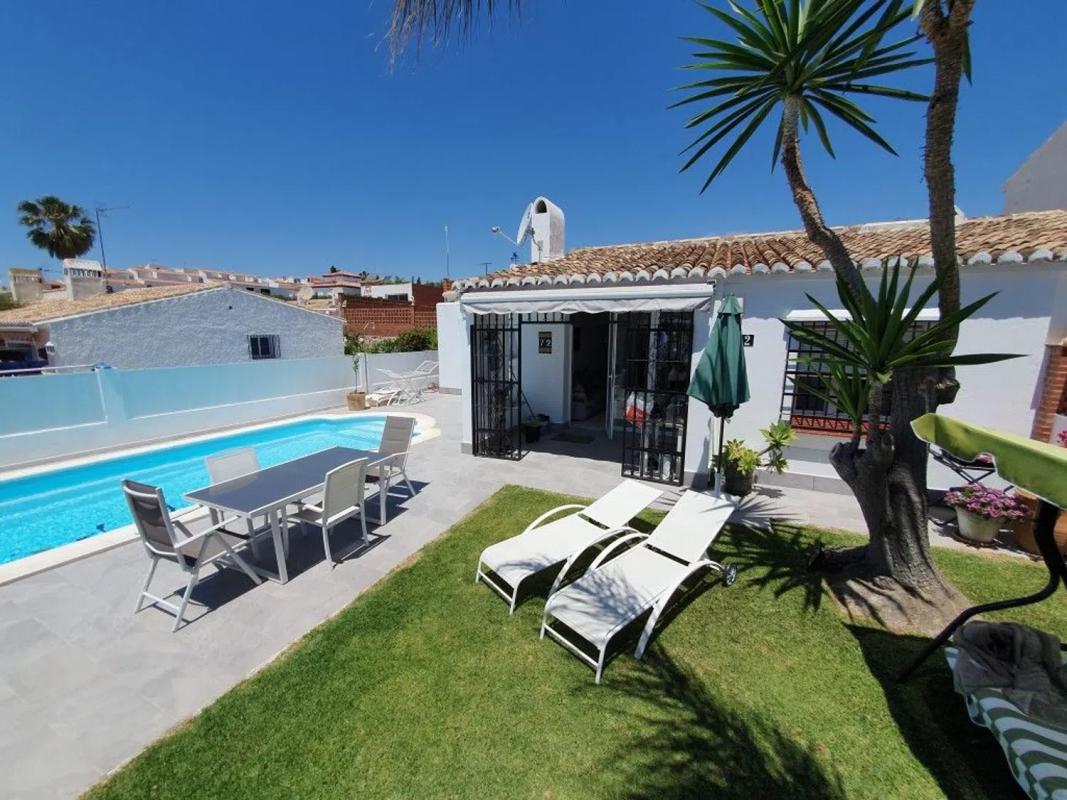 Sprzedaż niezależnego domku jednorodzinnego w Barrio Sitio de Calahonda, Mijas photo 1