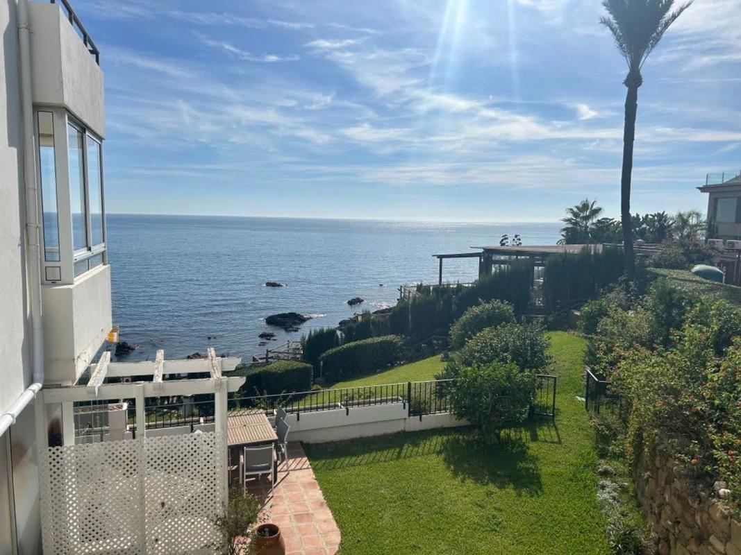 Продажа квартиры на Barrio La Cala de Mijas, Михас
photo 1