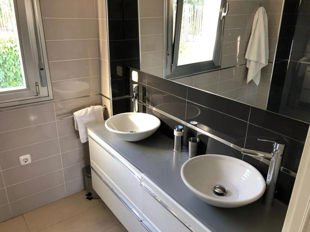 Продажа отдельного шале в Calle mariana pineda, 4, Антекера photo 3