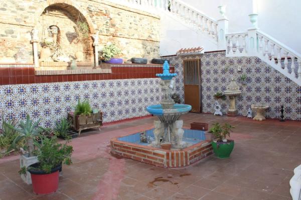 Detached villa for sale in  Salvador Rueda, Vélez-Malaga photo 1