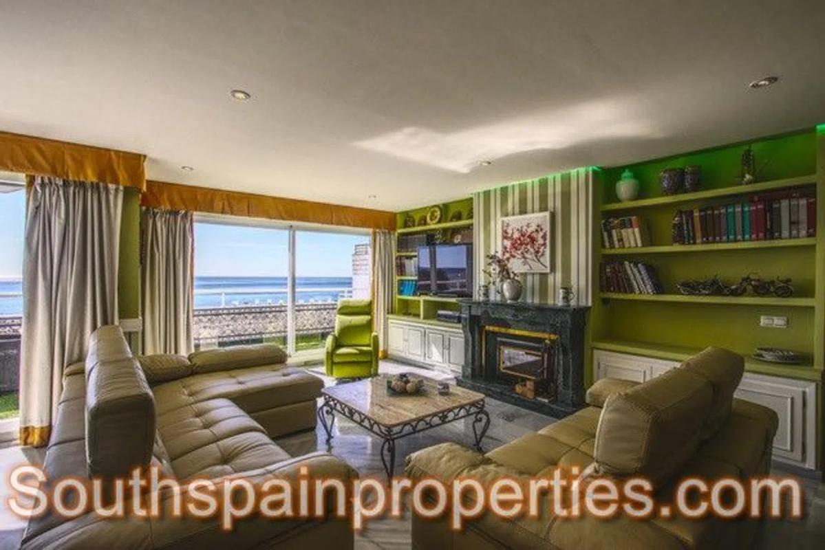 Penthouse sale in Calle Llano de San Ramón, Marbella photo 5