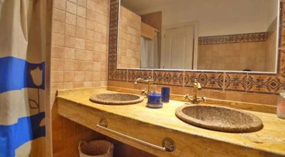 Продажа отдельного шале в Avda Pescia - Ctra de Frigiliana, Нерха photo 4