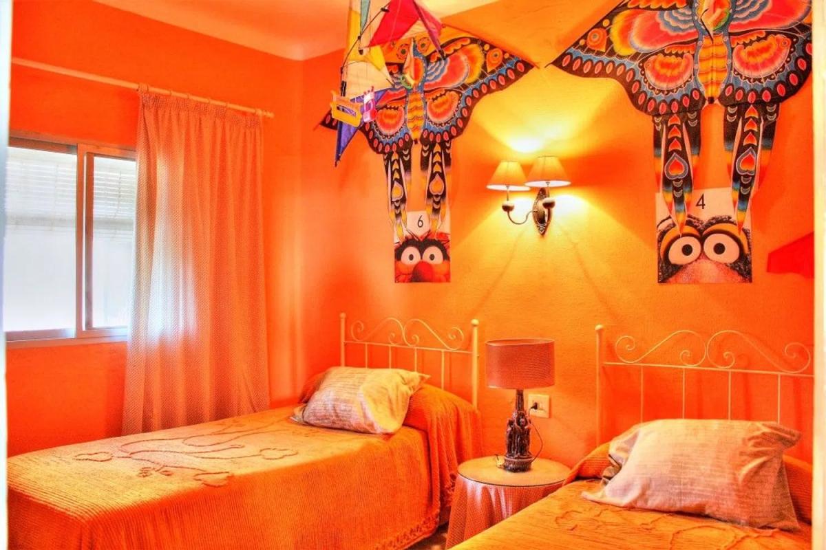 Продажа отдельного шале в , Бенахарафе photo 3