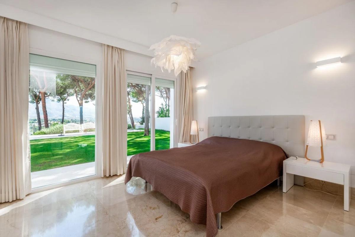 Продажа отдельного шале в Barrio Las Brisas, Марбелла photo 3