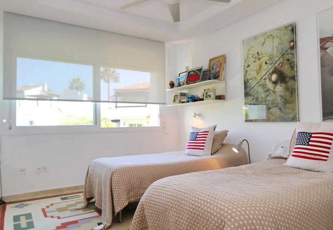 Venta de piso en Barrio Villacana - Costalita - Saladillo, Estepona
 photo 3
