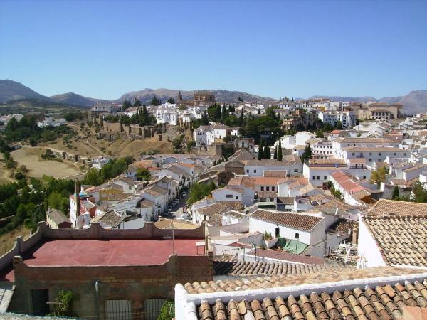 Chalet independiente en venta en Calle Amores, 7, Ronda photo 1