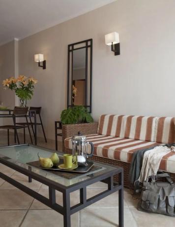 Piso en venta en  Calle Hinojo s/n, Estepona photo 4