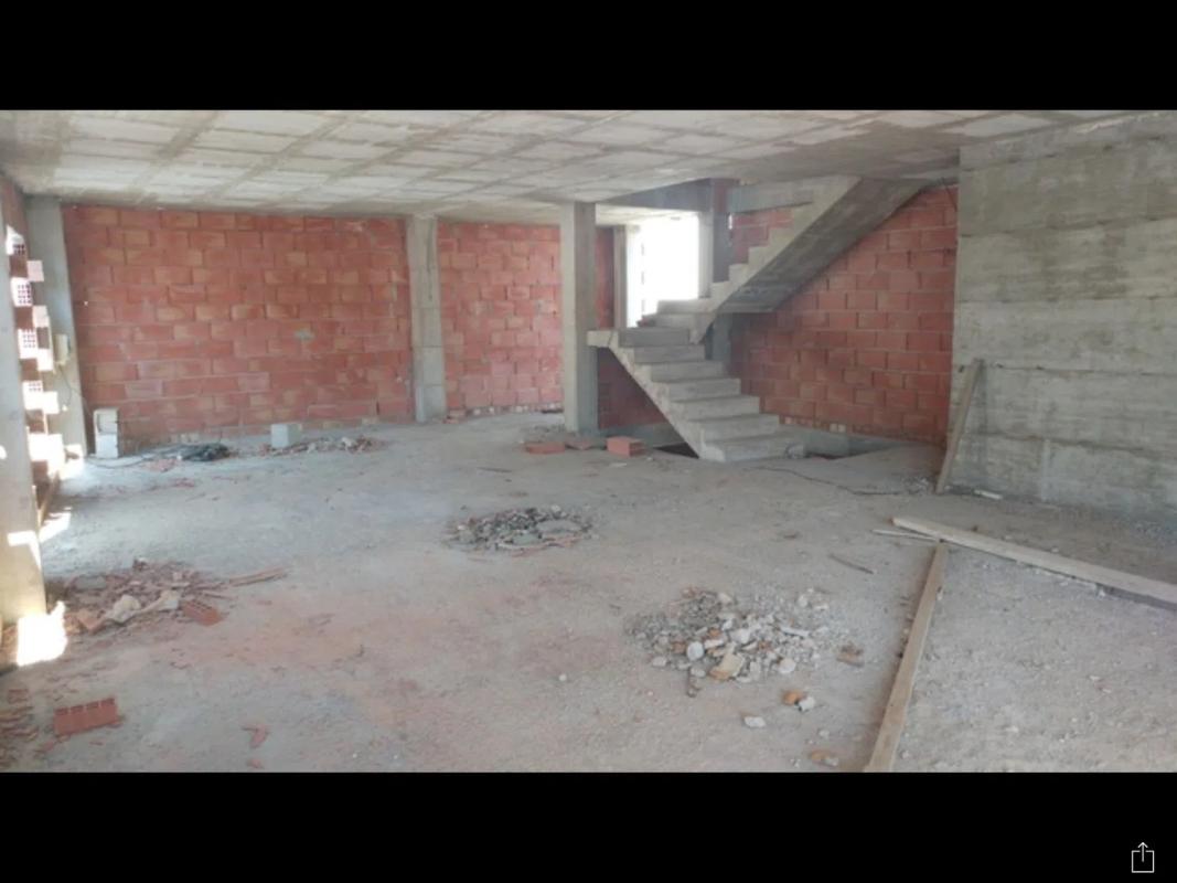 Продажа отдельного шале в , Бенамокарра photo 3