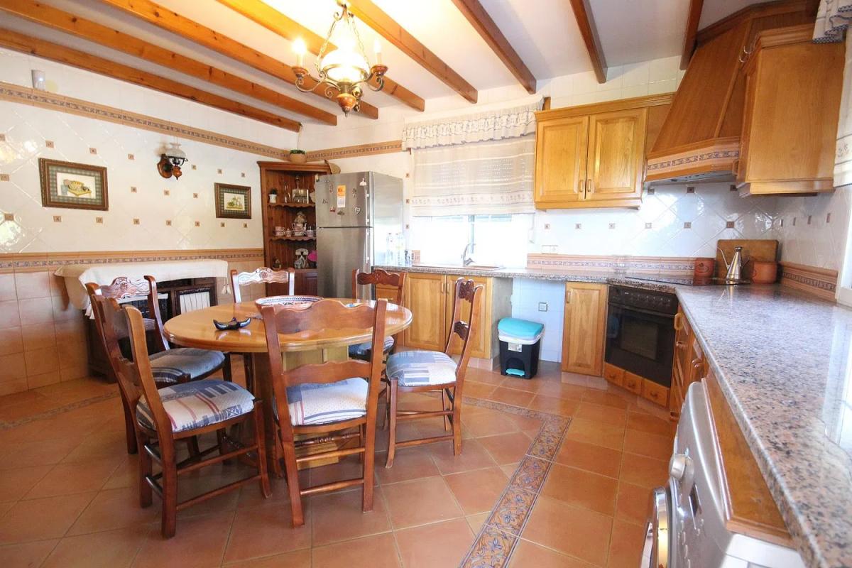 Venta de chalet independiente en Barrio Los Llanos, Estepona
 photo 3