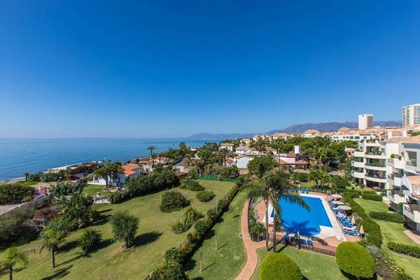 Penthouse na sprzedaż w Barrio Romana Playa, Marbella photo 1