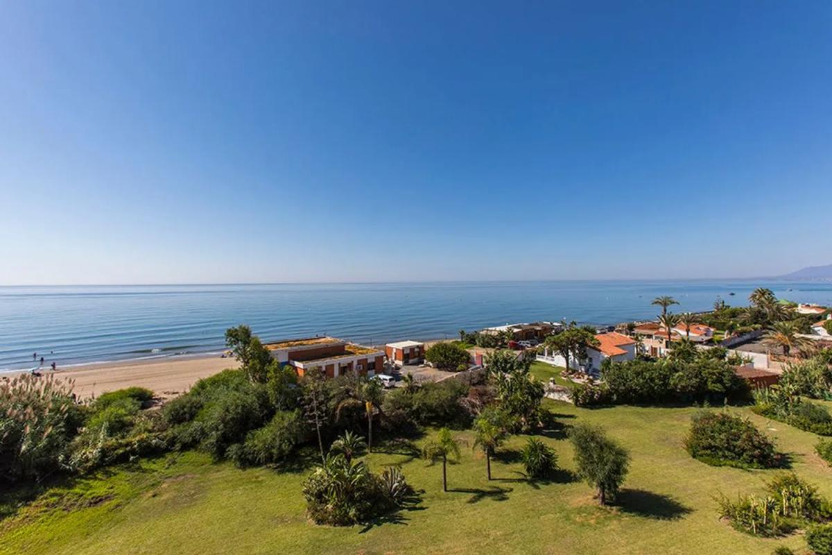 Venta de ático en Barrio Romana Playa, Marbella photo 2