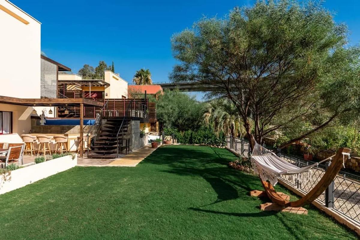 Venta de chalet independiente en Vereda Media del Río, 2, Benahavís
photo 1