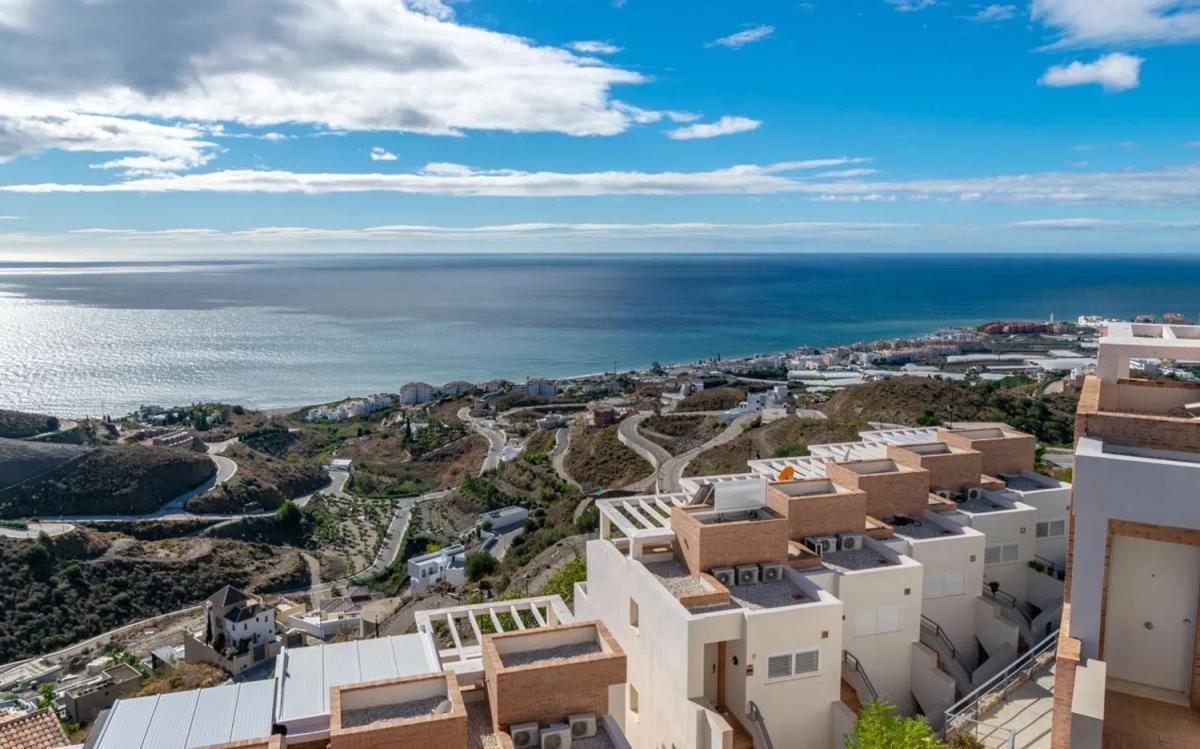 Sale of independent chalet in Carretera El Peñoncillo s/n, Torrox
photo 2