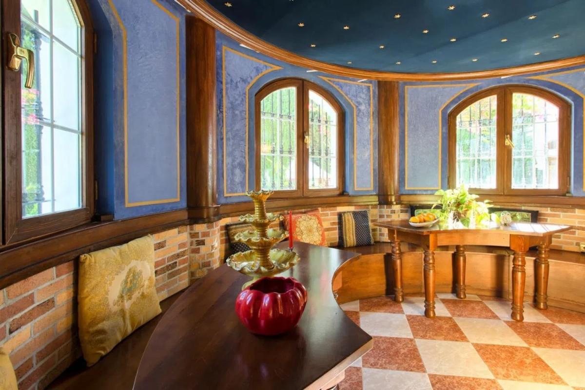 Продажа отдельного шале в Barrio Hacienda Torrequebrada, Бенальмадена photo 4