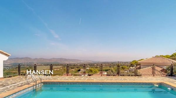 Chalet independiente en venta en Partida Ardalejos, 350, Alhaurín el Grande thumbnail 1