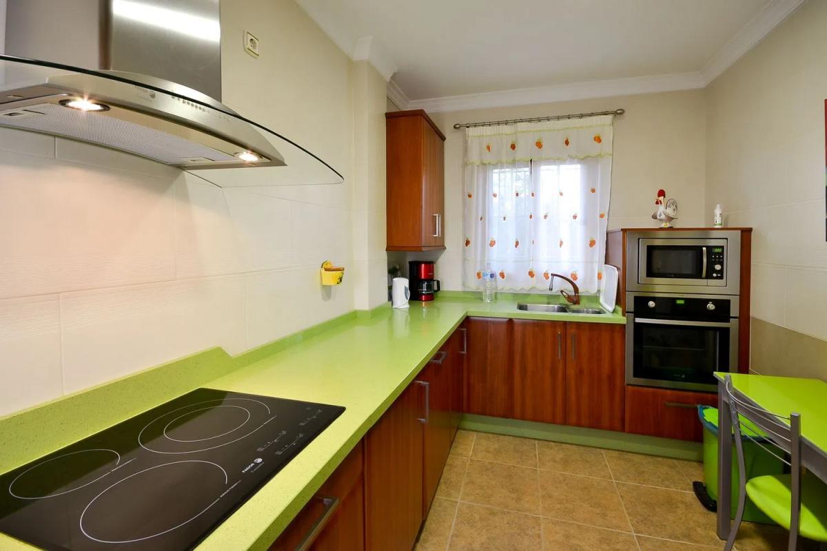 Продажа отдельного шале в Avenida Pago Castillo Alto s/n, Нерха photo 3