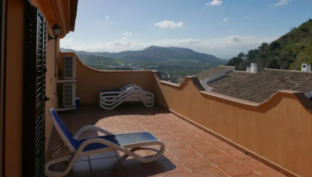 Casa independiente en cerro viñas, 46, Alora
photo 4