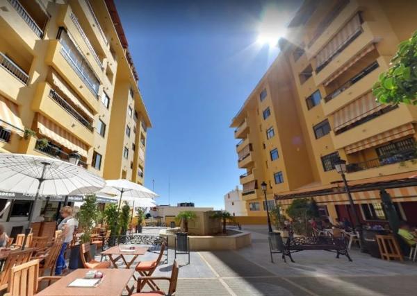 Mieszkanie na sprzedaż w  Urbanización Guadalcántara, 4, Marbella photo 1