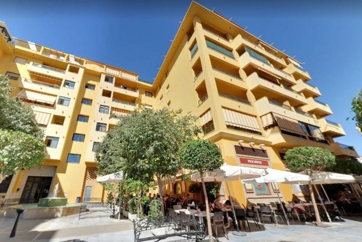 Sprzedaż mieszkania w Urbanización Guadalcántara, 4, Marbella
 photo 2