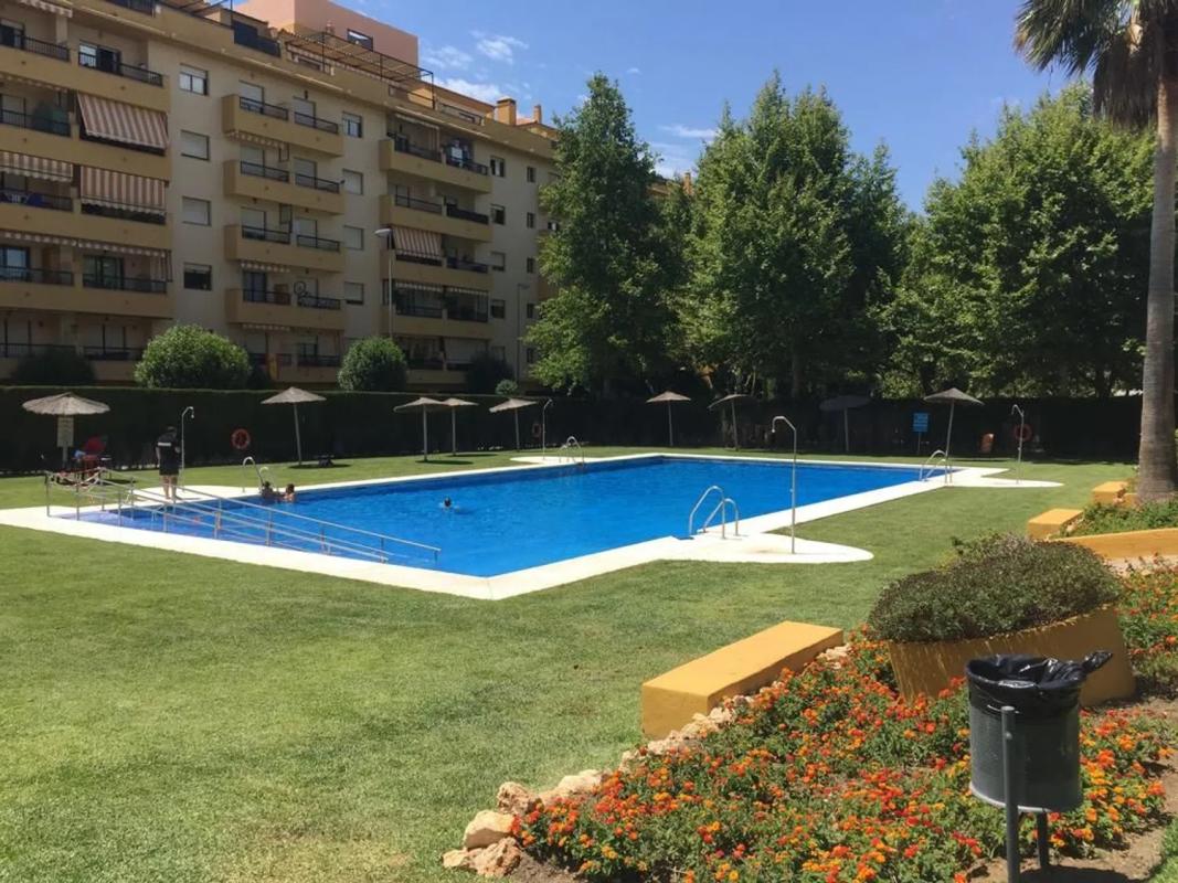 Sprzedaż mieszkania w Urbanización Guadalcántara, 4, Marbella
 photo 3