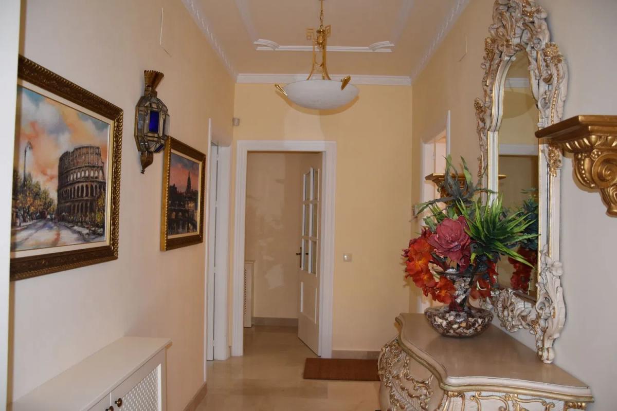 Sale of independent chalet in Calle Torrequebrada s/n, Benalmádena
photo 5
