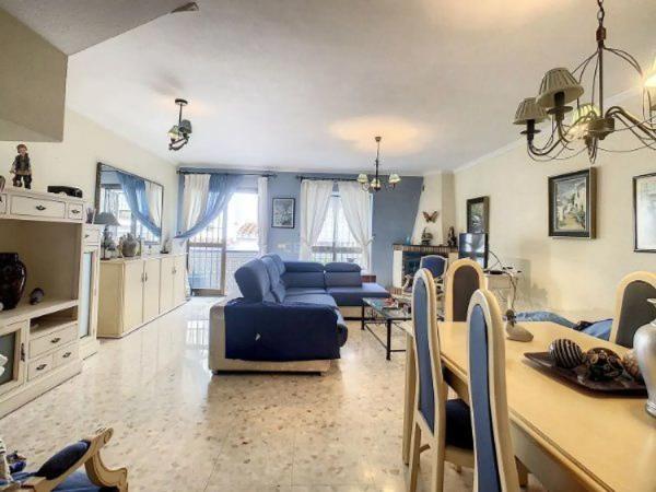 Chalet independiente en venta en Arroyo de la Miel, Benalmádena photo 1