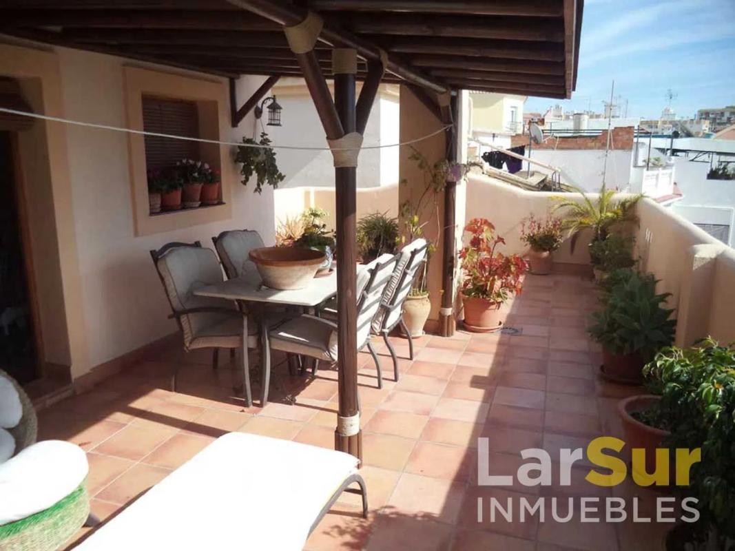 Venta de chalet independiente en Arroyo de la Miel, Benalmádena
photo 1