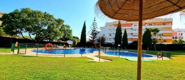 Apartment for sale in Avenida de la Paz, Benalmádena thumbnail 1